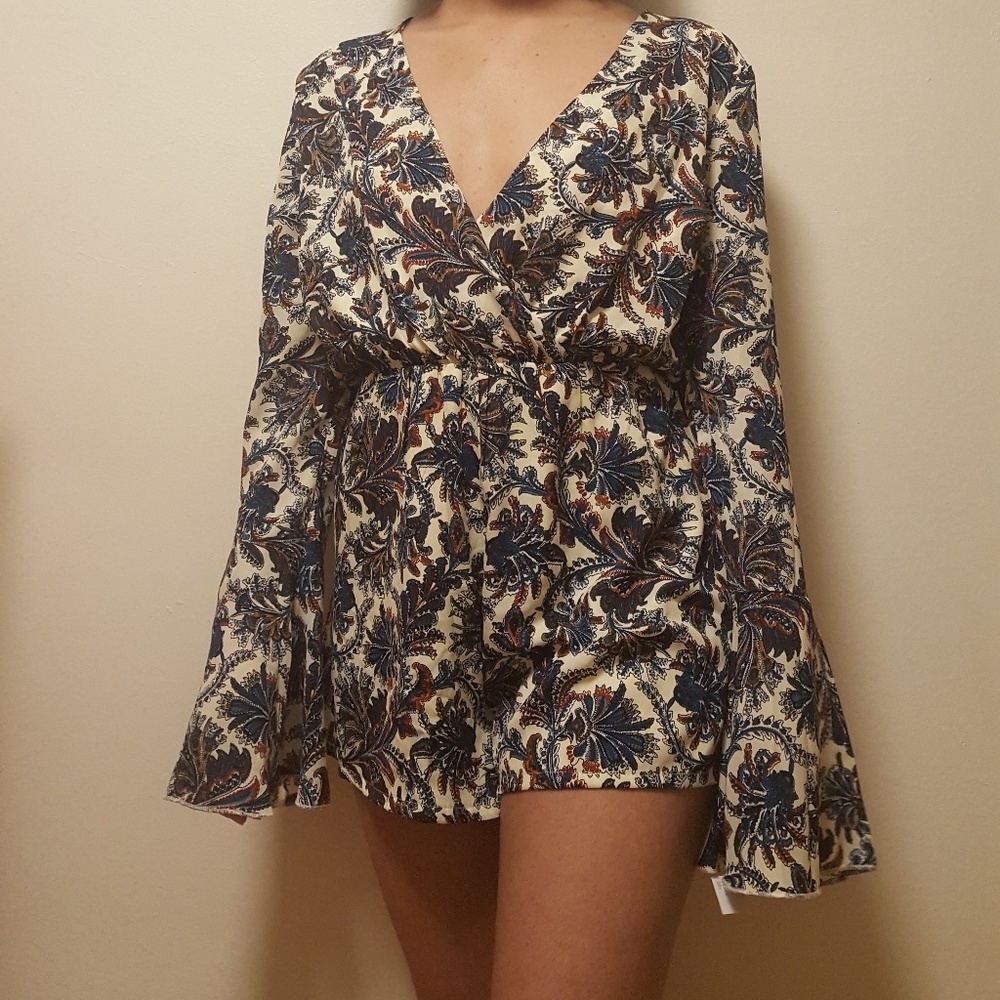 Missguided Deep Vneck Floral Romper
